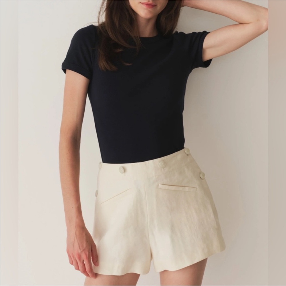 DOEN 
Bernice Short in Magnolia
NWT
Size 4